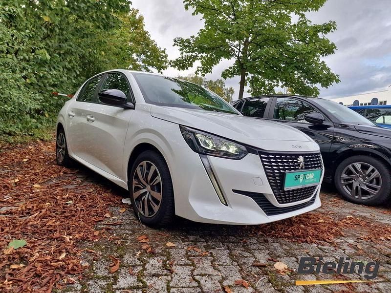 Gebraucht Peugeot 208 Active 101 PS (74 kW) 2023 Weiss Kleinwagen