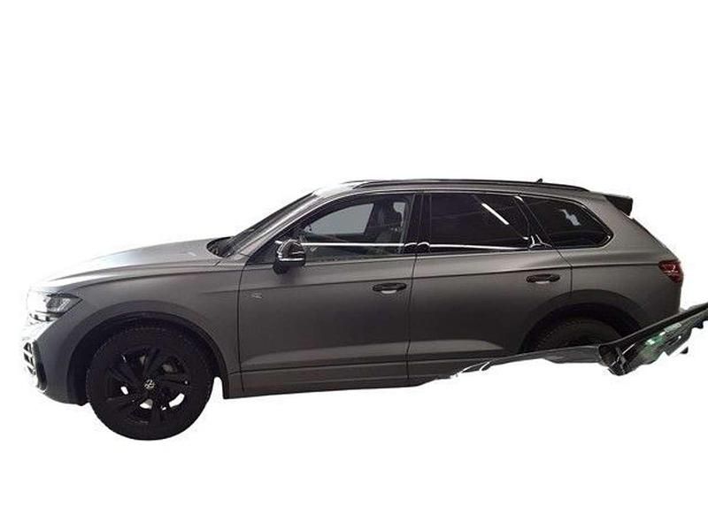 Gebraucht VW Touareg Style 286 PS (210 kW) 2025 Siliziumgrau matt SUV