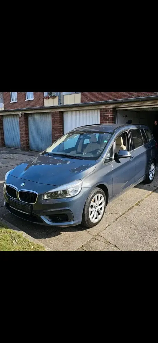 Gebraucht BMW 220 192 PS (141 kW) 2016 Grau Kombi