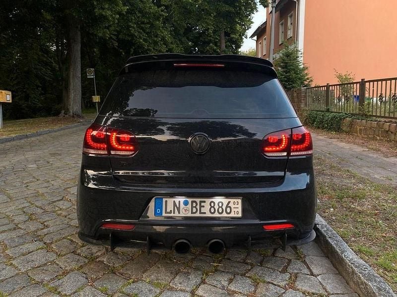 Gebraucht VW Golf VI R 480 PS (353 kW) 2010 Schwarz Kleinwagen