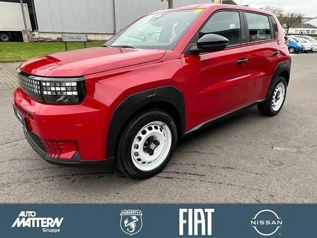 Rot Gebraucht 2025 Fiat Grande Panda Red Kleinwagen | 21.989 € (Superpreis) - Bild 1/4