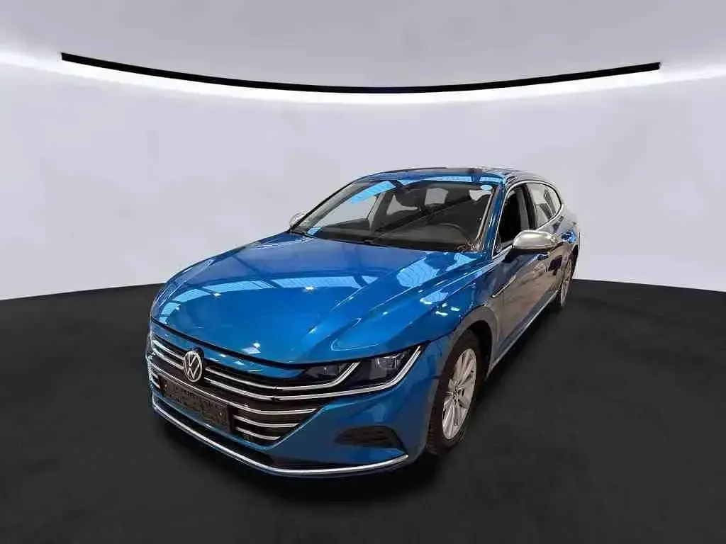Gebraucht VW Arteon Elegance 200 PS (147 kW) 2020 Eisvogelblau Limousine