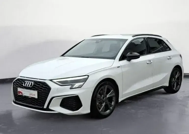 Gebraucht Audi A3 S-Line 150 PS (110 kW) 2024 Weiß Kombi