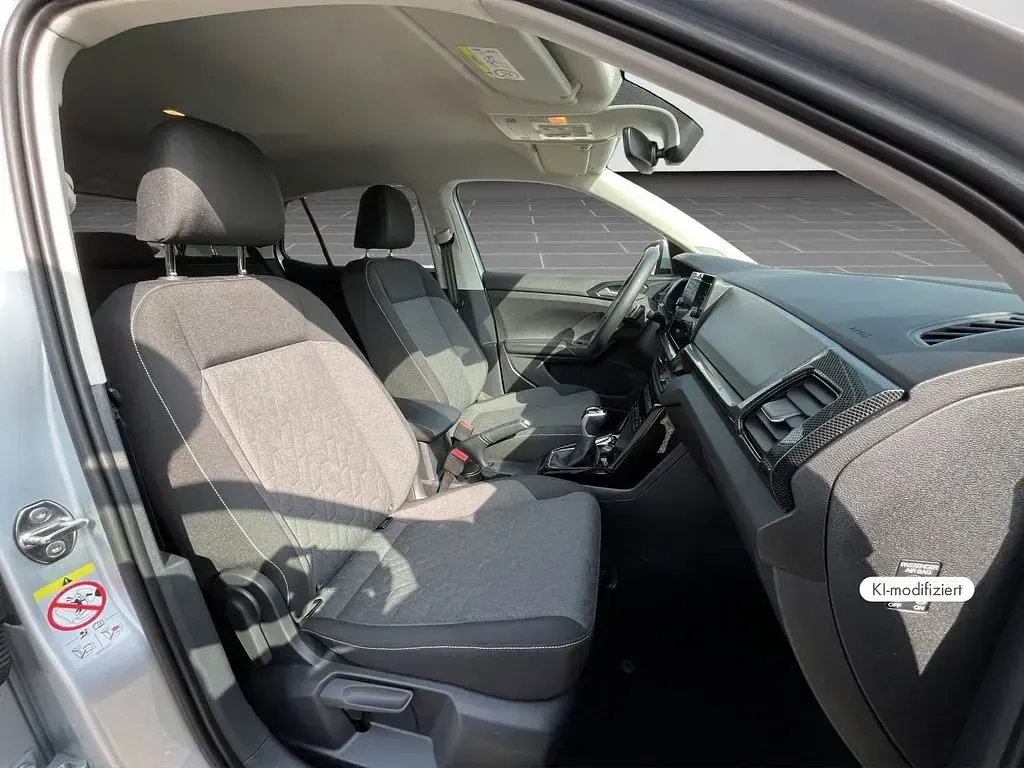 Gebraucht VW T-Cross Life 116 PS (85 kW) 2025 Reflexsilber metallic SUV