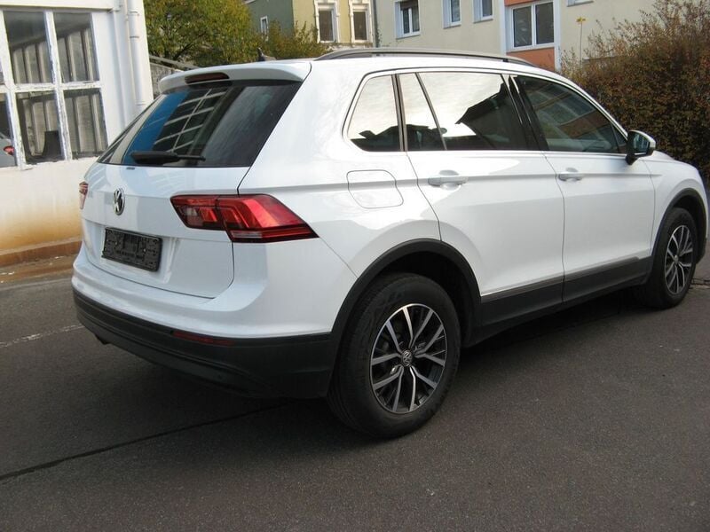 Gebraucht VW Tiguan Comfortline 190 PS (139 kW) 2020 Weiß SUV