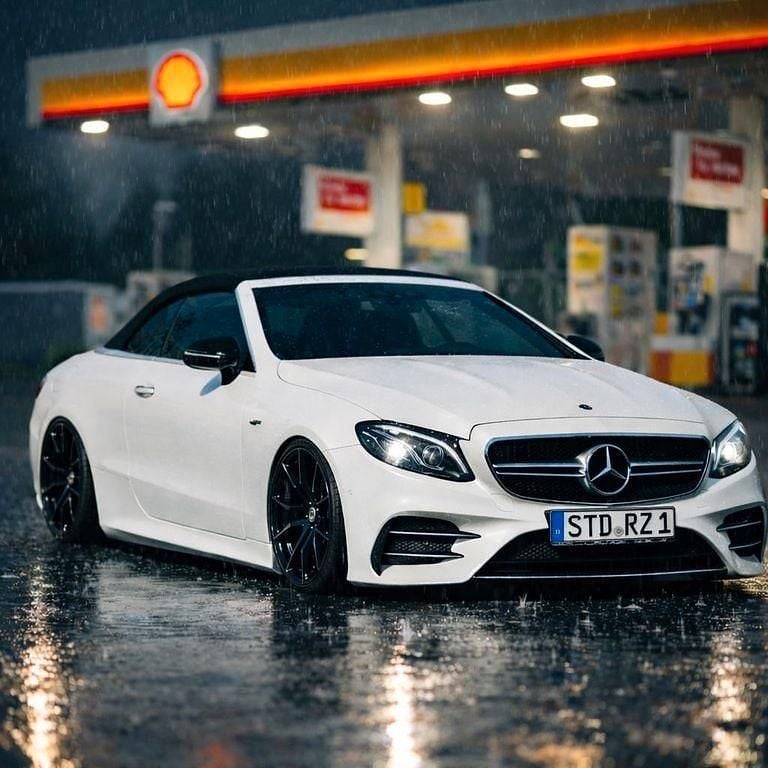 Weiß Gebraucht 2020 Mercedes E53 AMG AMG Cabrio | 49.999 € (Superpreis) - Bild 1/4