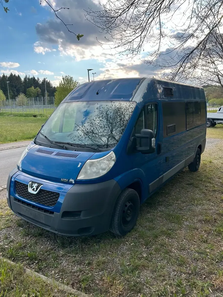 Gebraucht Peugeot Boxer 177 PS (130 kW) 2011 Blau Van