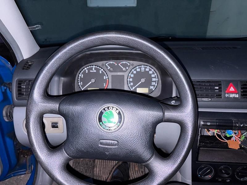 Gebraucht Skoda Octavia 145 PS (106 kW) 2004 Blau Kombi