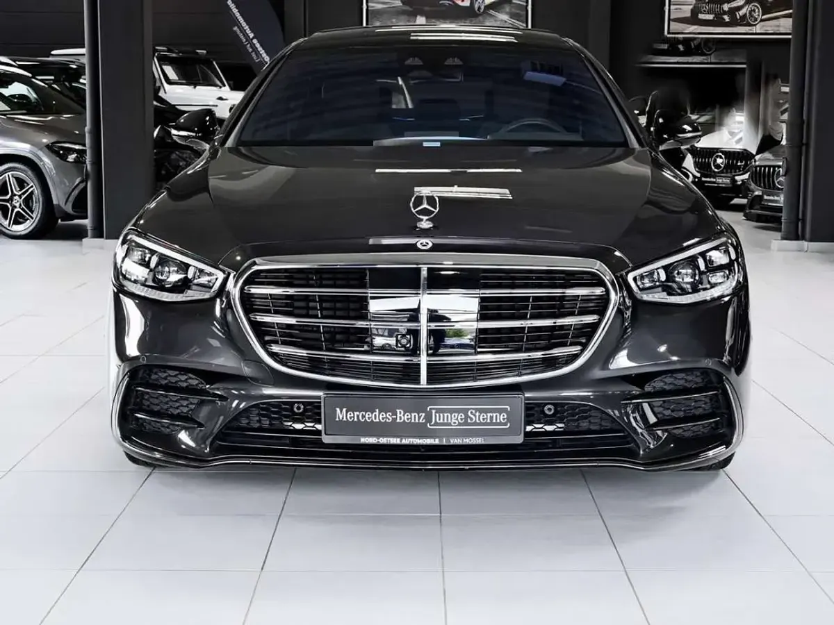 Gebraucht Mercedes S500 AMG 449 PS (330 kW) 2025 Metalliclack graphitgrau Limousine