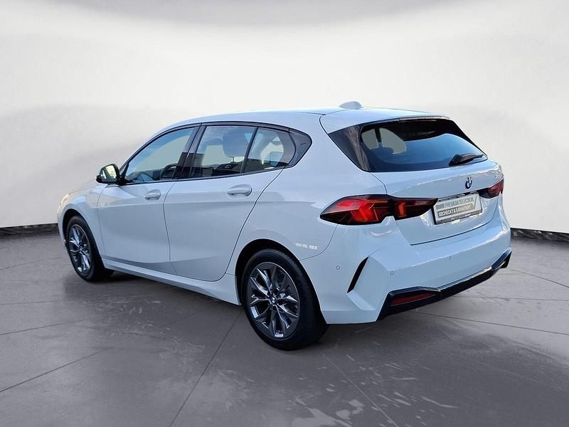 Gebraucht BMW 120 156 PS (114 kW) 2025 Alpinweiß uni Kleinwagen