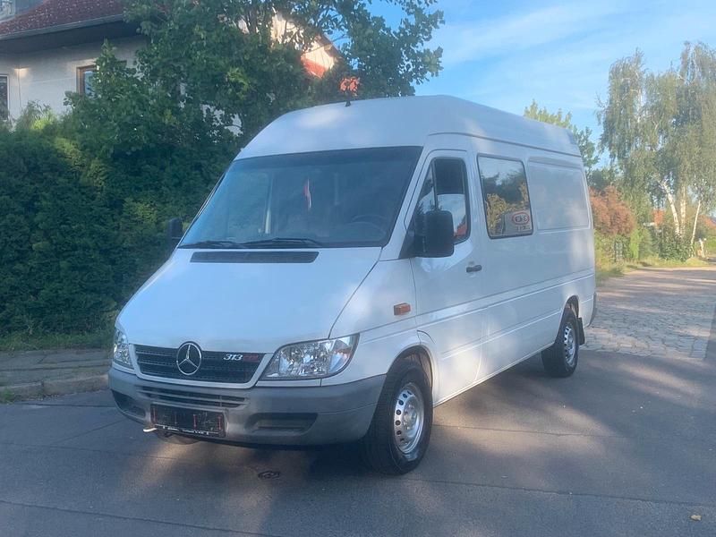 Weiß Gebraucht 2005 Mercedes Sprinter Van | 5.999 € (Teuer) - Bild 1/4