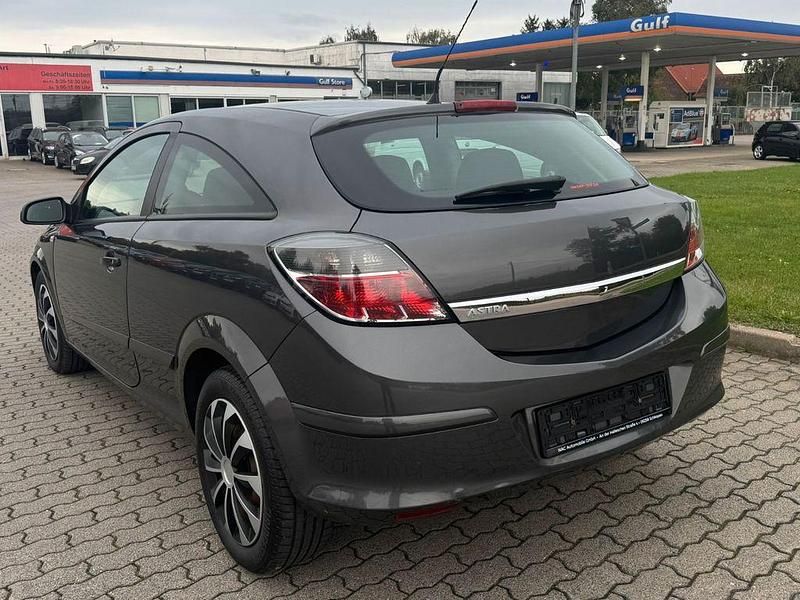 Gebraucht Opel Astra GTC Edition 90 PS (66 kW) 2009 Grau Coupé