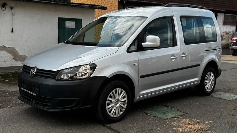 Gebraucht VW Caddy 102 PS (75 kW) 2015 Silber Van / Kleinbus