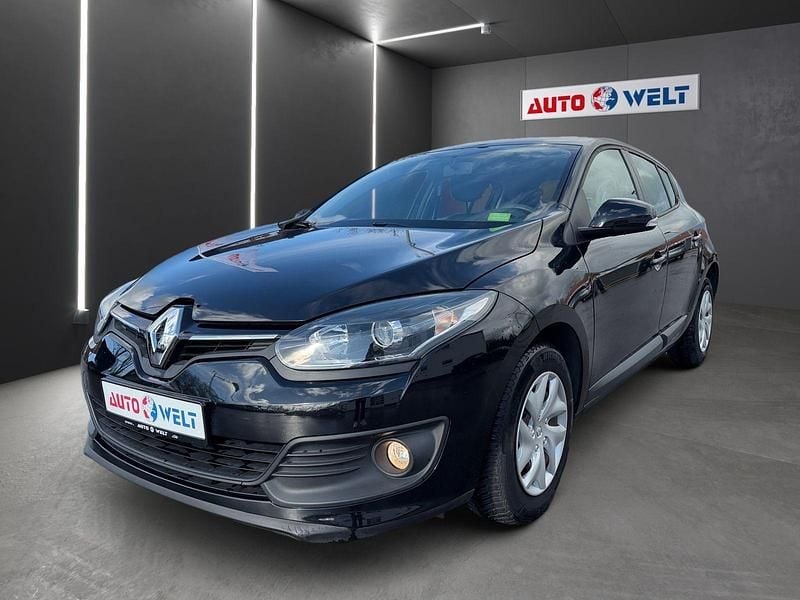 Gebraucht Renault Mégane III Authentique 110 PS (80 kW) 2015 Schwarz Kleinwagen