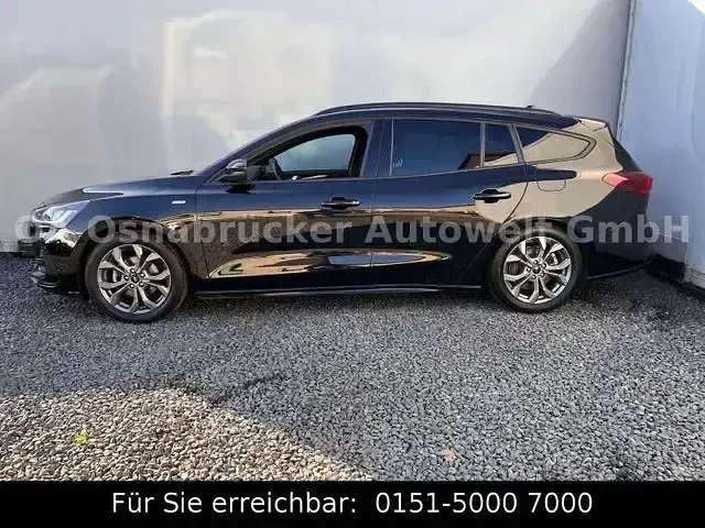 Używany Ford Focus ST-Line 155 KM (114 kW) 2024 Czarny Kombi