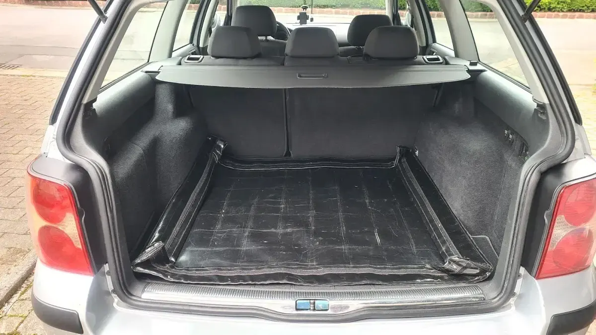 Gebraucht VW Passat 115 PS (84 kW) 2005 Silber Kombi