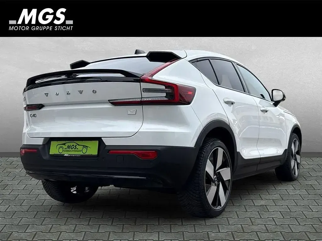 Gebraucht Volvo C40 Plus 300 kW (408 PS) 2022 Crystal white pearl SUV