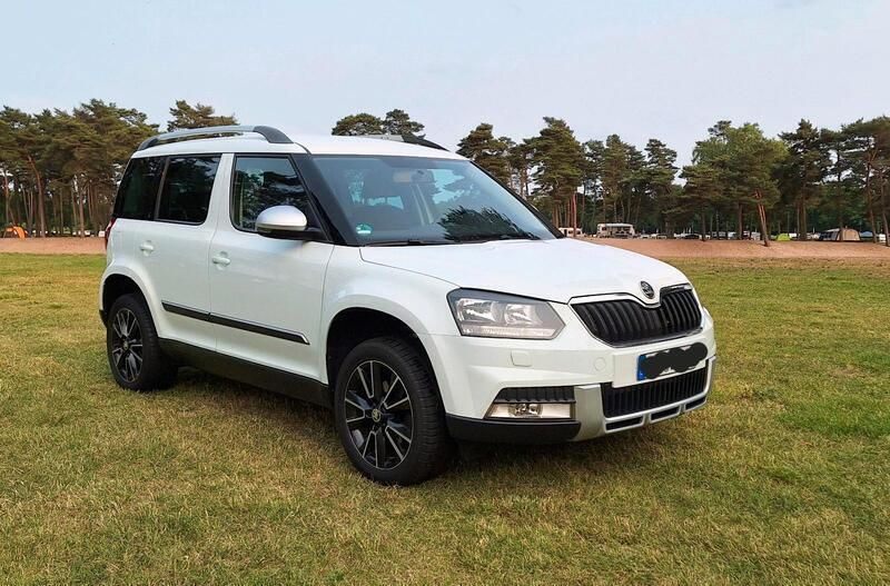 Weiß Gebraucht 2014 Skoda Yeti Adventure SUV | 9.500 € (Etwas zu teuer) - Bild 1/4
