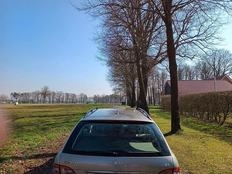 Gebraucht Mercedes E280 190 PS (139 kW) 2006 Kombi
