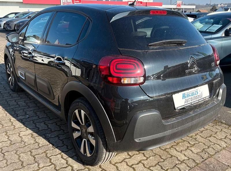 Gebraucht Citroën C3 110 PS (80 kW) 2024 Schwarz Limousine