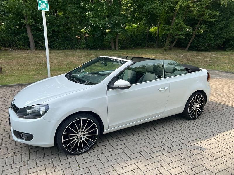Gebraucht VW Golf Cabriolet 105 PS (77 kW) 2014 Weiß Cabrio