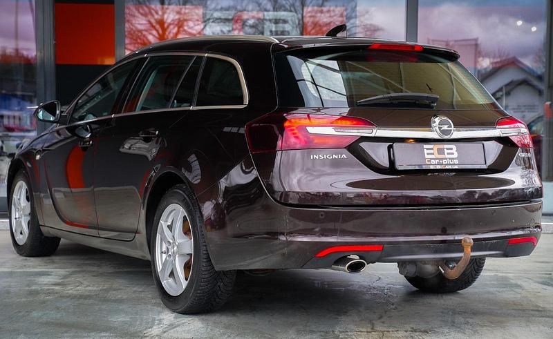 Gebraucht Opel Insignia Innovation 170 PS (125 kW) 2016 Braun Kombi