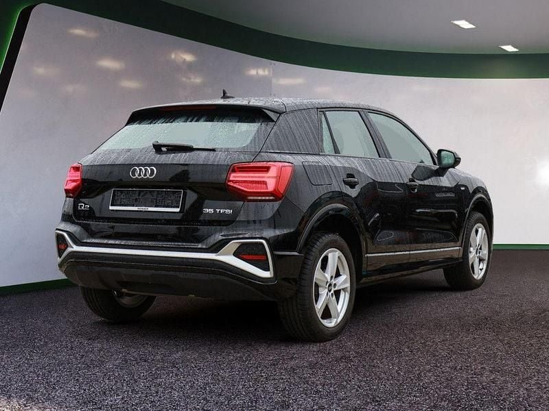 Gebraucht Audi Q2 S-Line 150 PS (110 kW) 2025 Schwarz / mythosschwarz SUV