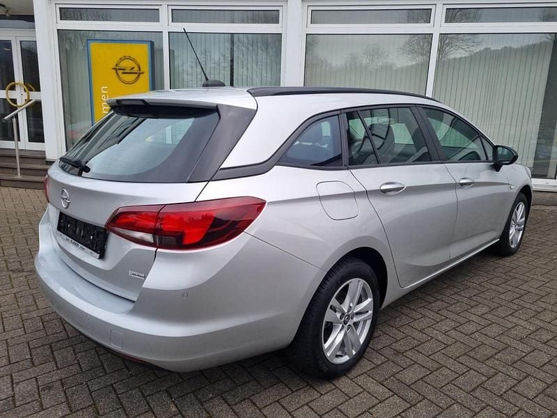 Gebraucht Opel Astra 110 PS (80 kW) 2021 Silber Kombi