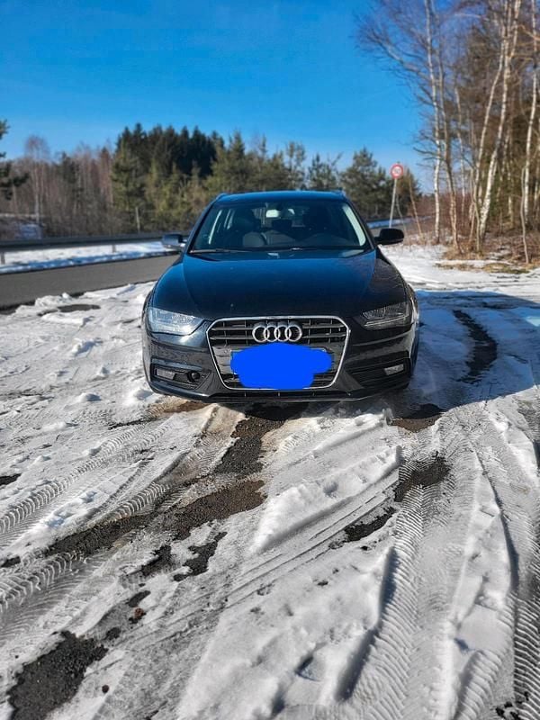 Gebraucht Audi A4 177 PS (130 kW) 2014 Schwarz Kombi