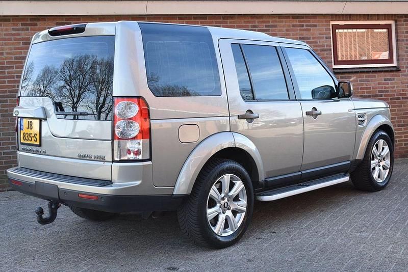 Gebraucht Land Rover Discovery 4 SE 245 PS (180 kW) 2011 Grau SUV