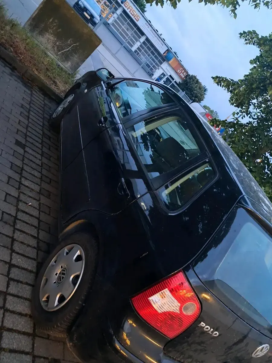 Gebraucht VW Polo 75 PS (55 kW) 2004 Schwarz Kleinwagen