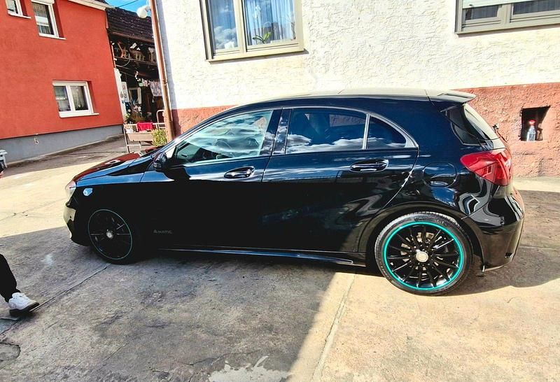 Gebraucht Mercedes A220 Motorsport Edition 177 PS (130 kW) 2016 Schwarz Kleinwagen