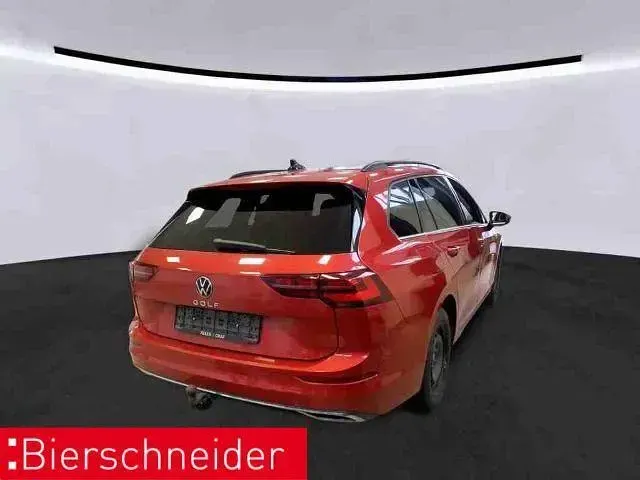 Usata VW Golf VIII Style 150 CV (110 kW) 2022 Rosso Station wagon