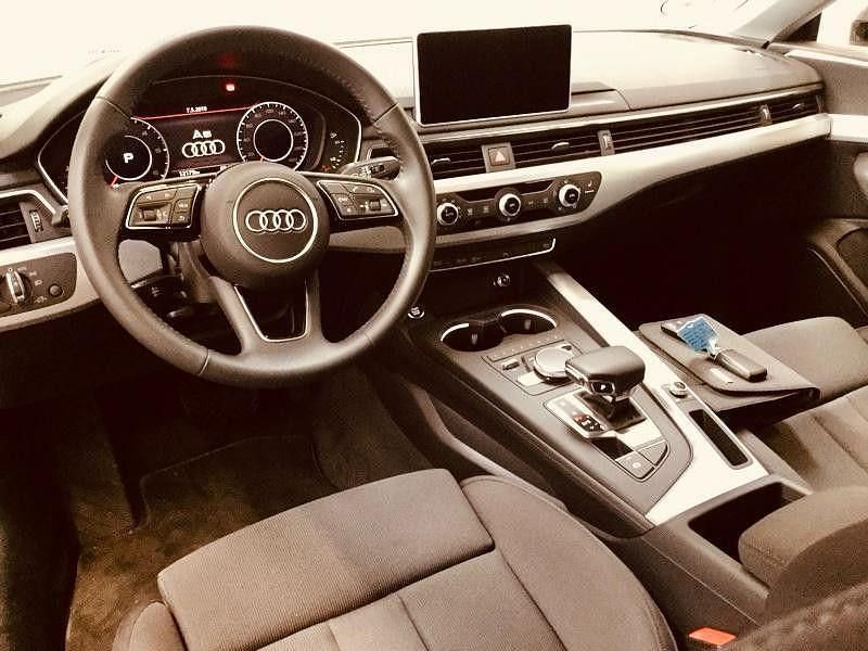 Gebraucht Audi A5 Sportback 190 PS (139 kW) 2018 Schwarz Kleinwagen