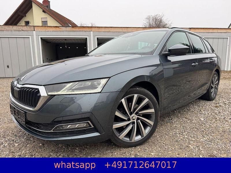 Grau Gebraucht 2021 Skoda Octavia First Edition Kombi | 14.500 € (Teuer) - Bild 1/4