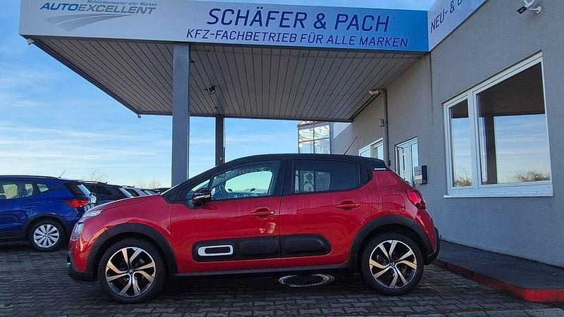 Gebraucht Citroën C3 Shine 110 PS (80 kW) 2021 Rot Limousine