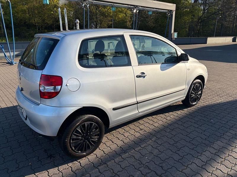 Usata VW Fox 54 CV (39 kW) 2007 Argento Utilitaria