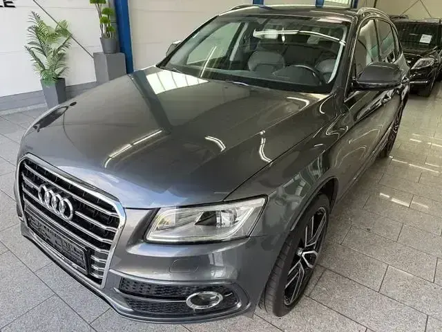 Gebraucht Audi Q5 S-Line 190 PS (139 kW) 2017 Daytonagrau SUV