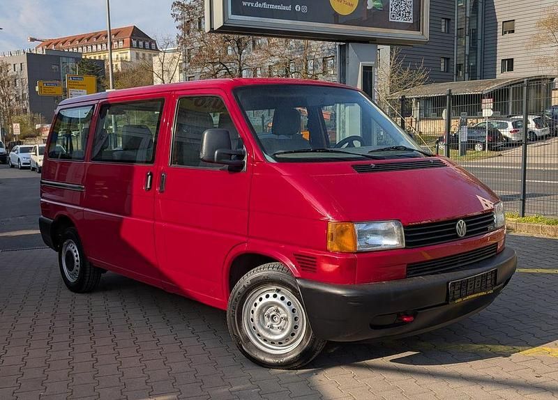 Second-hand VW T4 88 CP (64 kW) 2003 Roșu Van