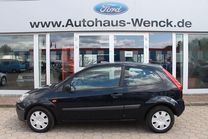 Blau Gebraucht 2007 Ford Fiesta Ambiente Kleinwagen | 780 € (Superpreis) - Bild 1/4