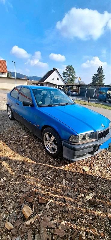 Gebraucht BMW 316 Compact 102 PS (75 kW) 1996 Blau Kleinwagen