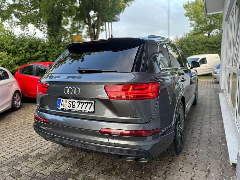 Gebraucht Audi Q7 S-Line 272 PS (200 kW) 2015 Daytonagrau perleffekt SUV