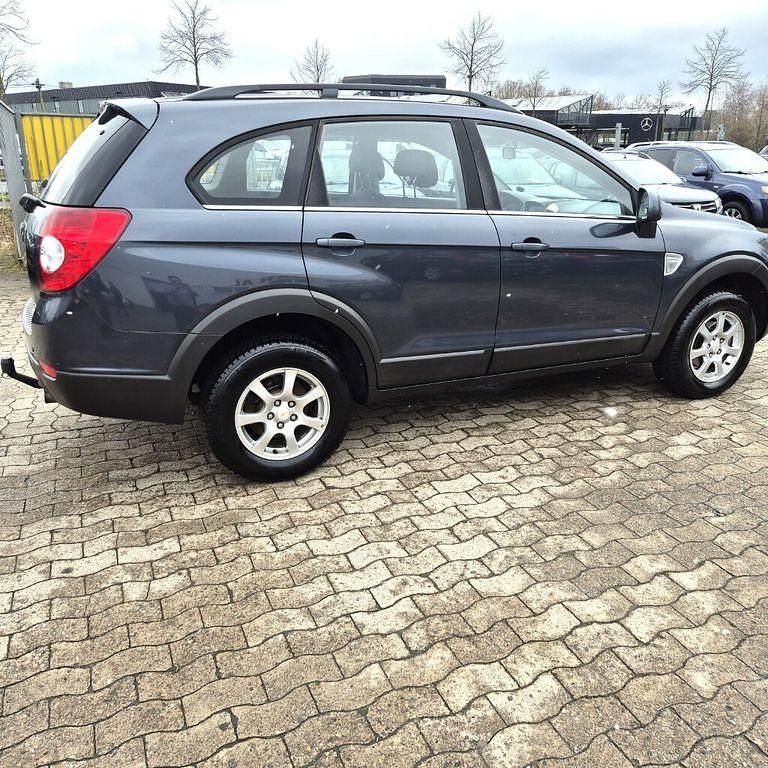 Gebraucht Chevrolet Captiva 136 PS (100 kW) 2008 Grau SUV