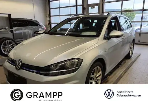 Gebraucht VW Golf VII Comfortline 130 PS (95 kW) 2020 Andere Kombi