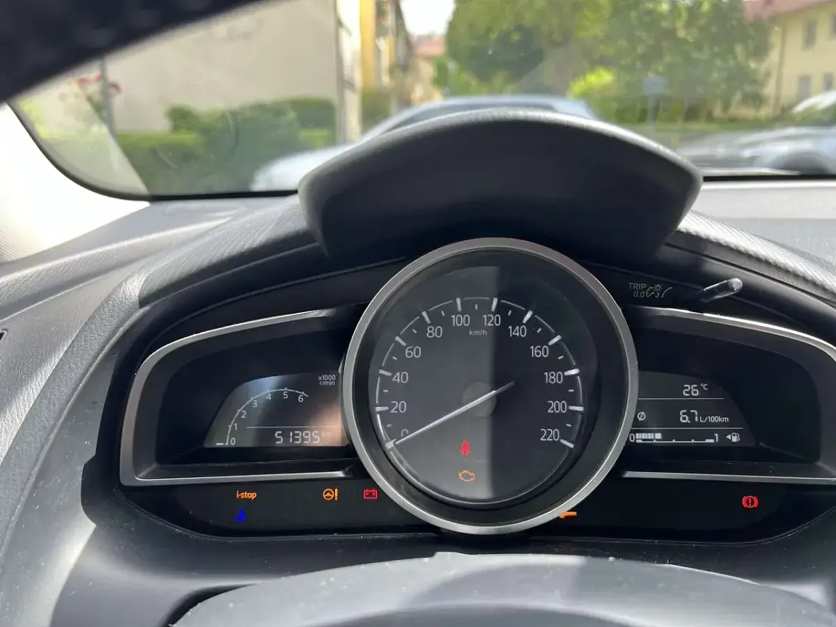 Gebraucht Mazda 2 Center-Line 90 PS (66 kW) 2017 Limousine