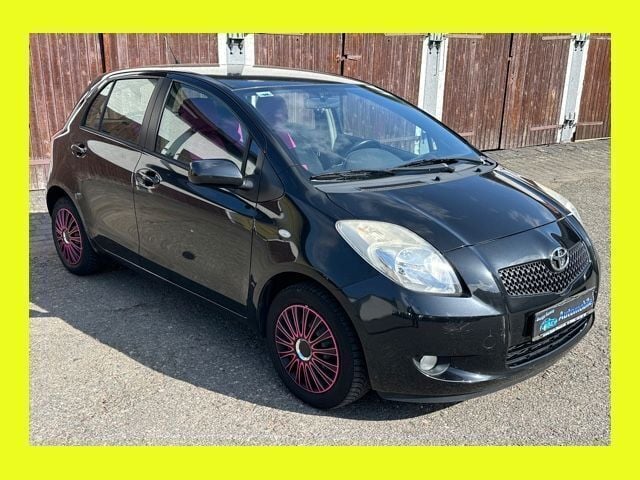 Schwarz Gebraucht 2008 Toyota Yaris Team Kleinwagen | 1.700 € (Superpreis) - Bild 1/4