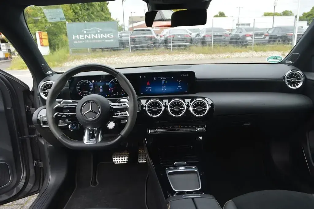 Gebraucht Mercedes A45 AMG AMG 421 PS (309 kW) 2023 Grau Limousine