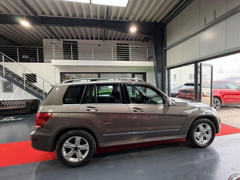 Gebraucht Mercedes GLK250 204 PS (150 kW) 2012 Grau SUV