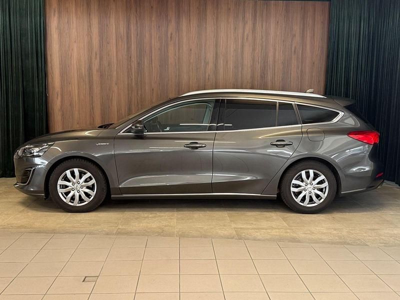 Używany Ford Focus Vignale 150 KM (110 kW) 2020 Szary Kombi