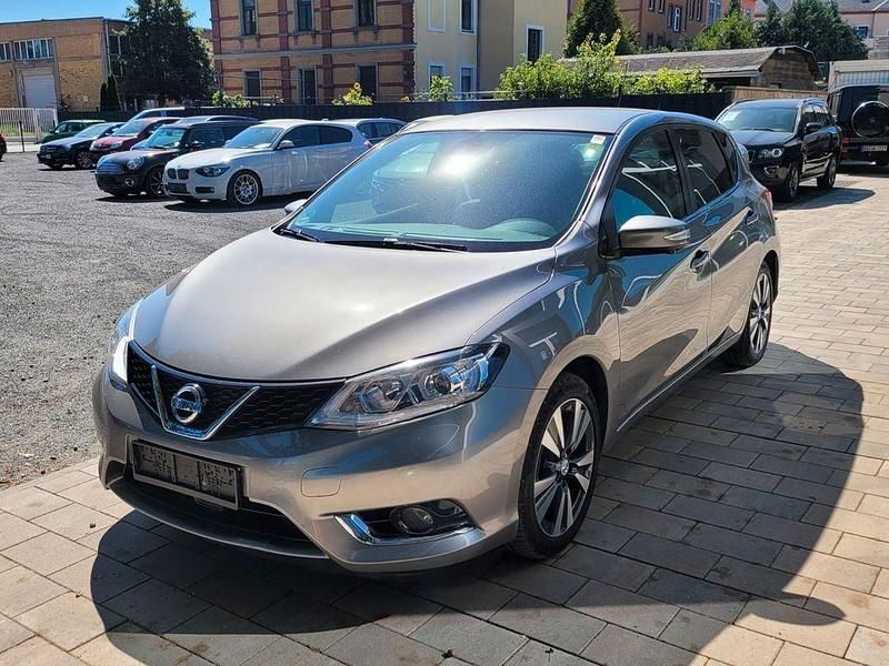 Grau Gebraucht 2016 Nissan Pulsar 360º Limousine | 9.999 € (Fairer Preis) - Bild 1/3